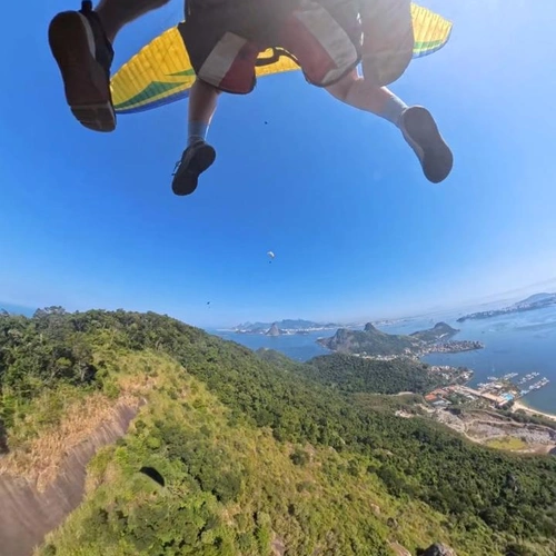 Tandem Parafling — Fly Over Niterói
